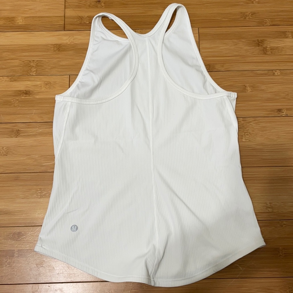 White Lululemon tank